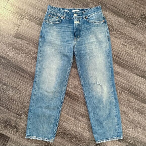 Closed Girlfriend Straight Leg Jeans - Picture 1 of 10